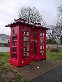 Australian phonebox. Photo by Halans on Flickr